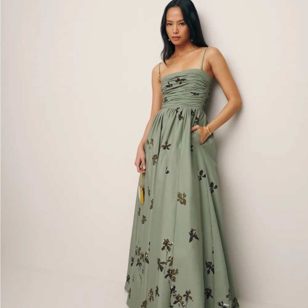 Elegant Green Floral Maxi Dress